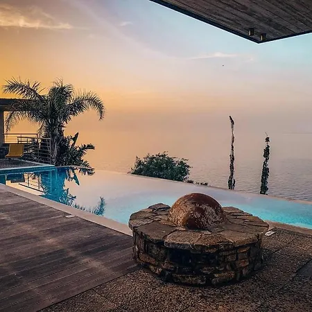 Aquamarine Villa Pomos